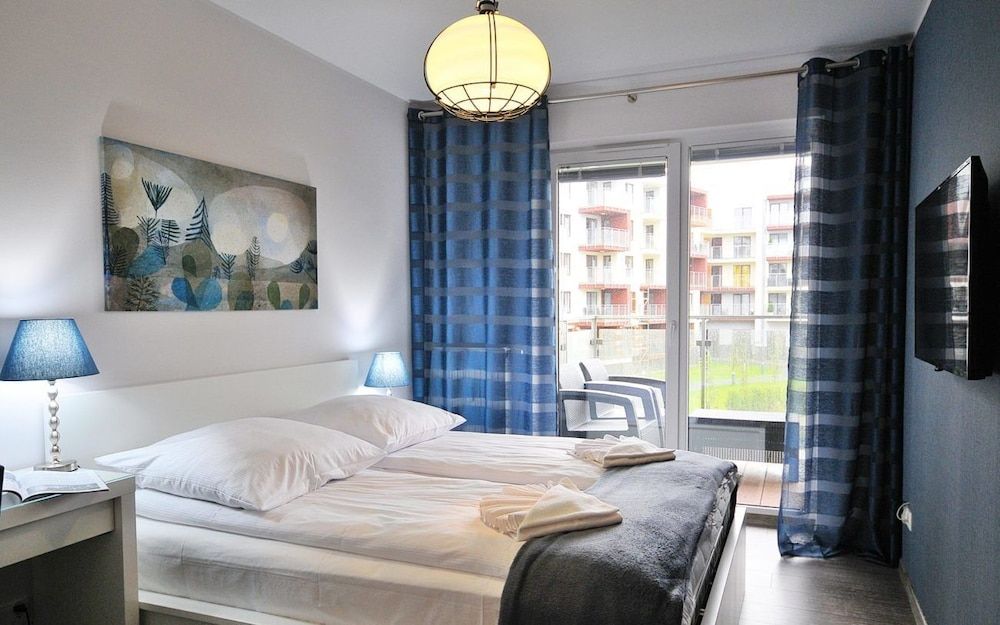 Classic Apartment, 1 Bedroom, Courtyard View (A105)
