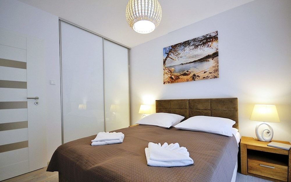 Classic Apartment, 1 Bedroom, Park View (A101)