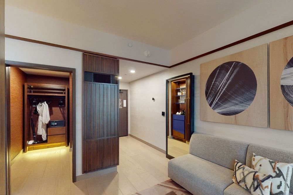 Suite (Zen)