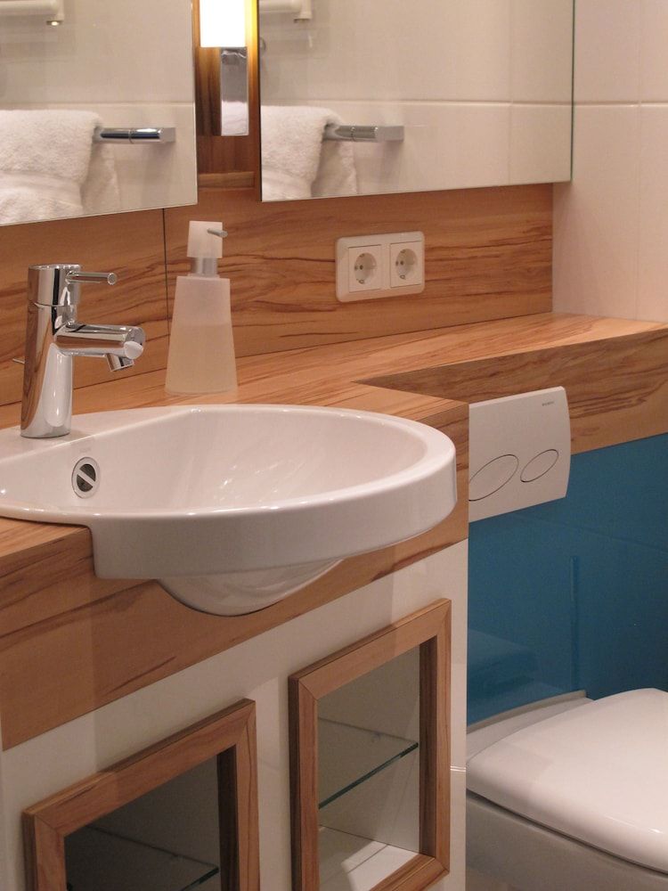 Haus Miramar Apartment, 1 Double Bed with Sofa bed, Balcony (2 people) 6