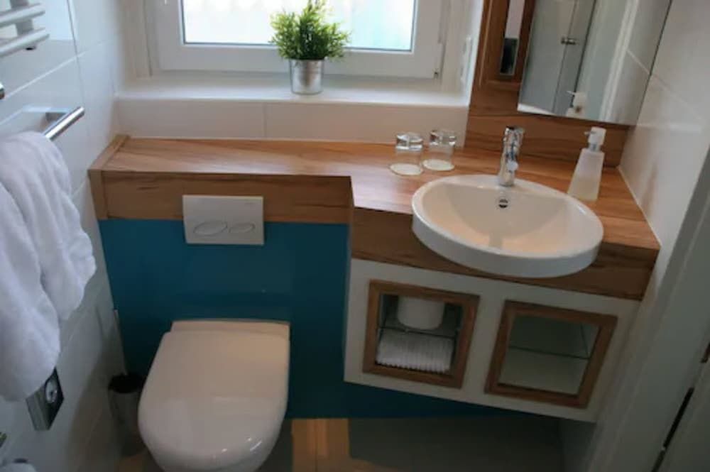 Haus Miramar Apartment, 1 Double Bed with Sofa bed, Balcony (2 people) 3