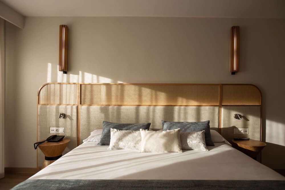Standard Room (3 adults)