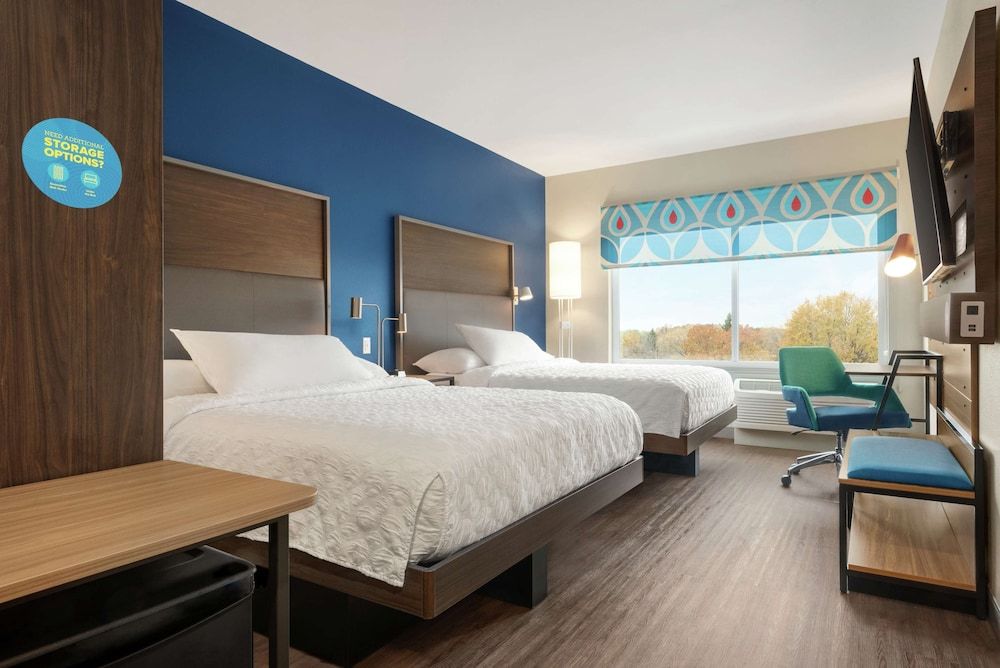 Room, 2 Queen Beds, Accessible (Hearing)