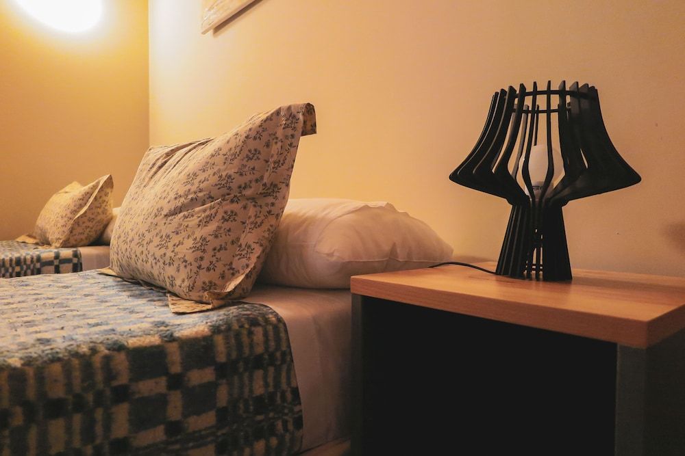 Double Room, 2 Twin Beds, Private Bathroom