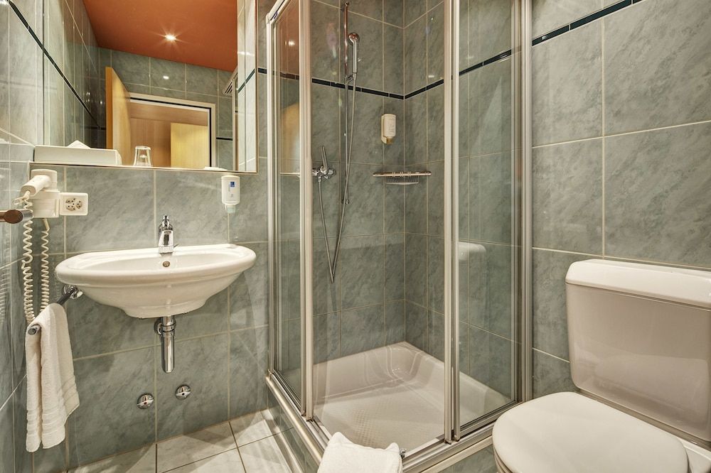 Hotel Berchtold Economy Single Room 4