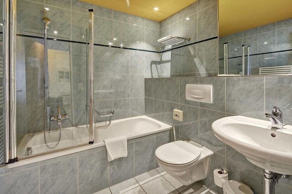 Hotel Berchtold Superior Double or Twin Room 5