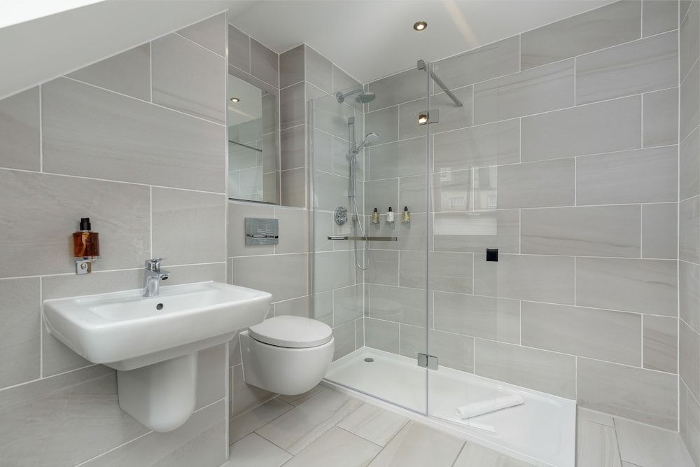 Destiny Scotland Royal Mile Residence Superior 2 Bed Apartment with Balcony 6