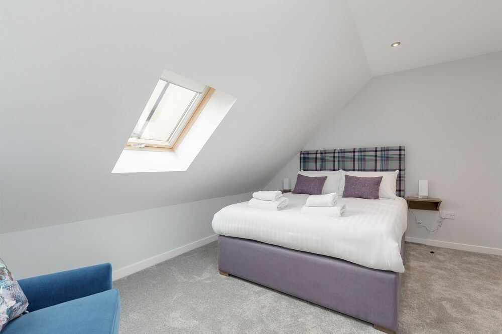 Destiny Scotland Royal Mile Residence Superior 2 Bed Apartment with Balcony 7