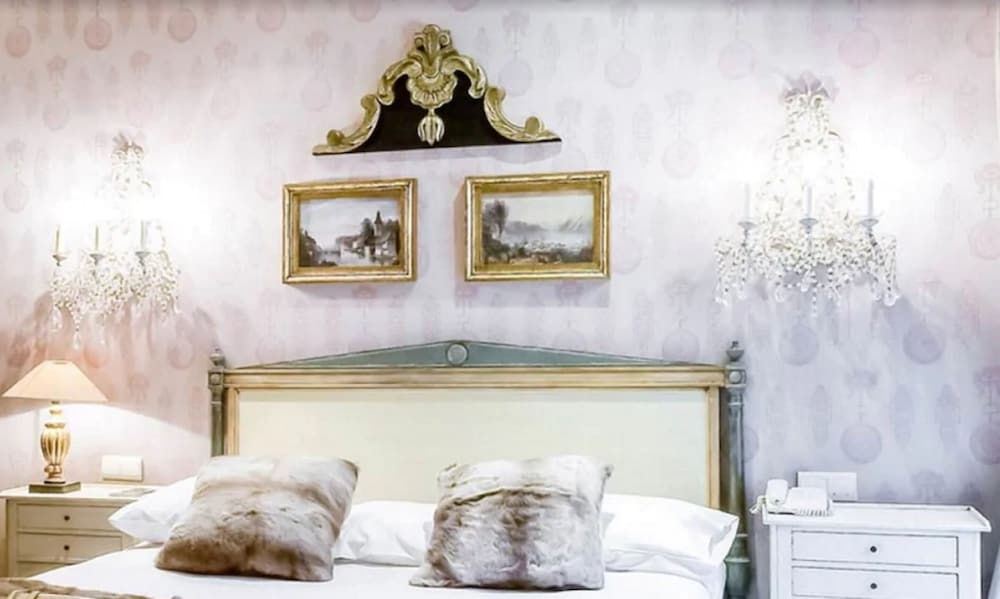 Hôtel du Romancier Double Room 2