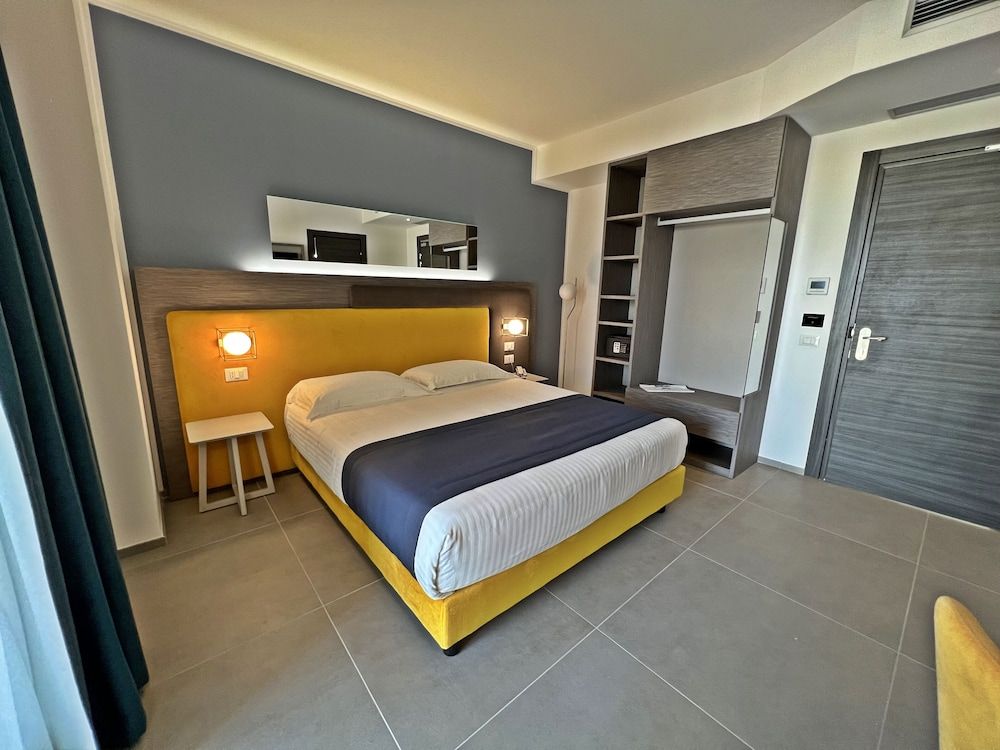 Comfort Double Room, Garden View
