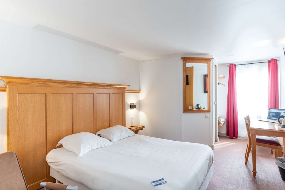 Kyriad Creil - Chantilly Nord Standard Room, 1 Double Bed 6