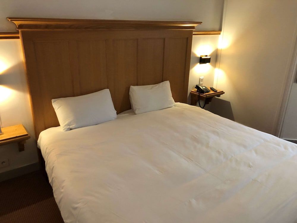 Kyriad Creil - Chantilly Nord Standard Room, 1 Double Bed 5