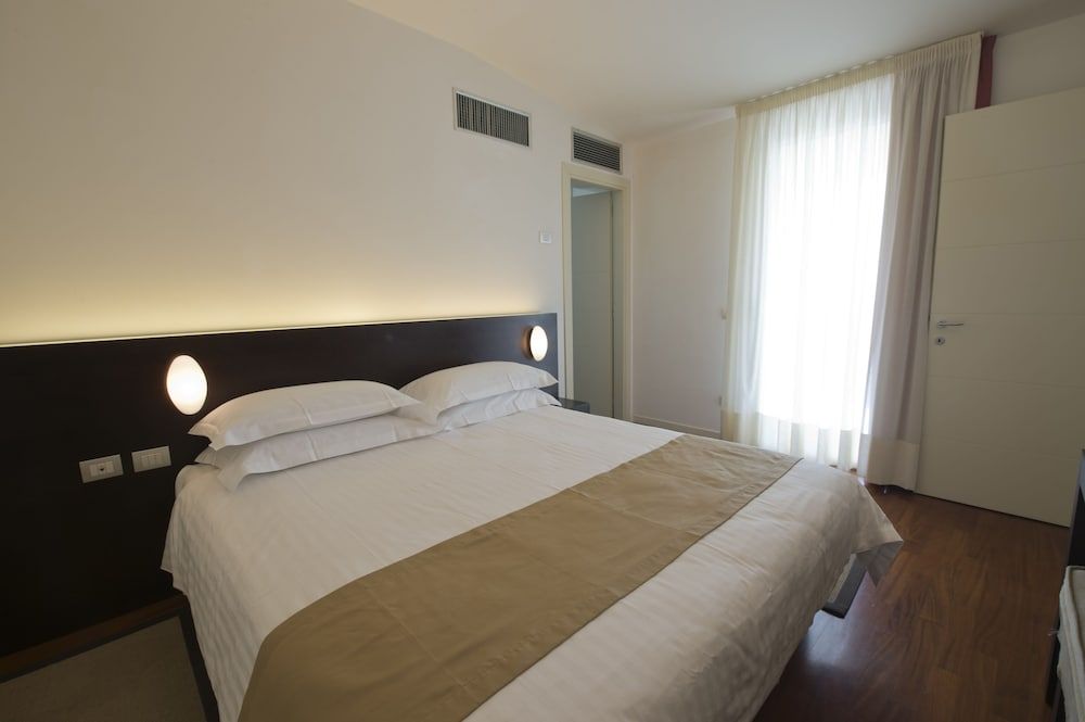 Eden Rock Resort Panoramic Suite 4