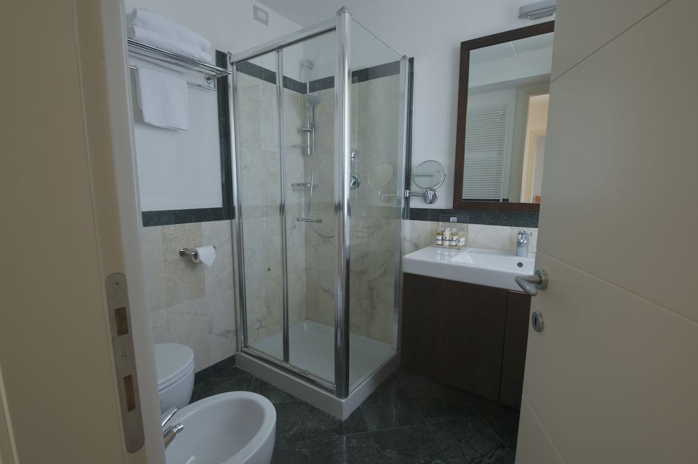 Eden Rock Resort Panoramic Suite 10