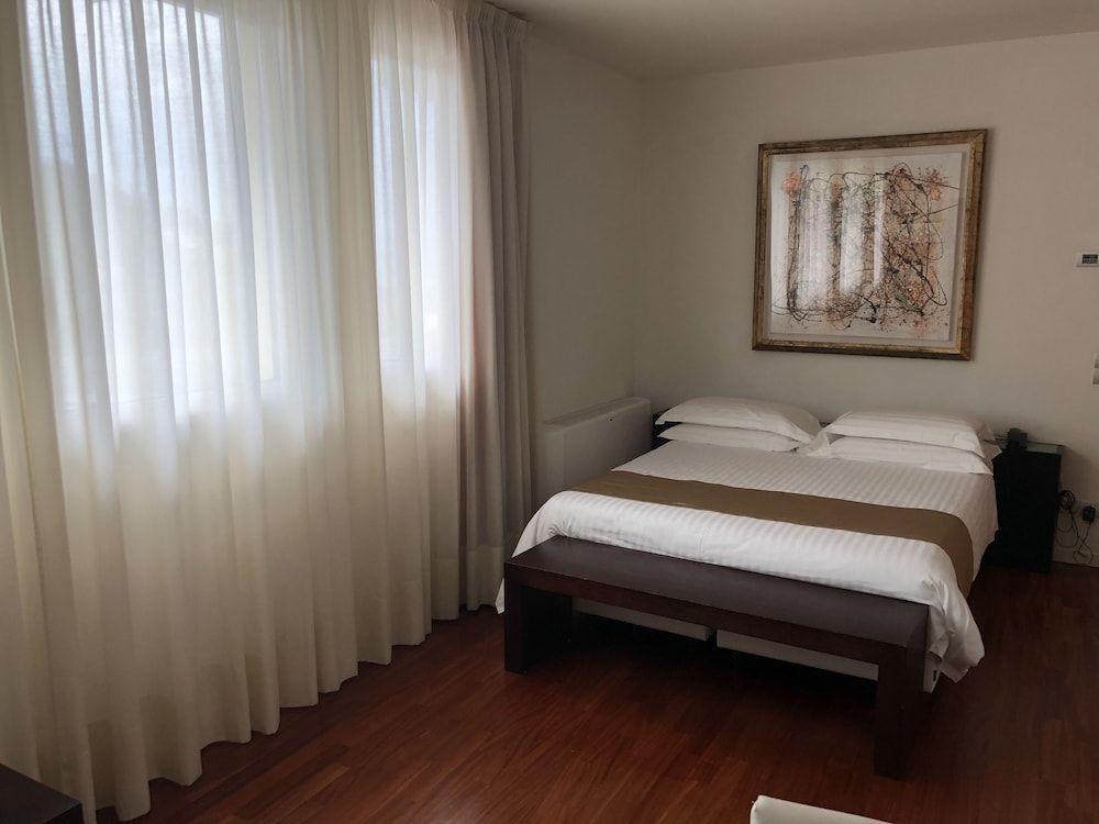 undefined Eden Rock Resort 3