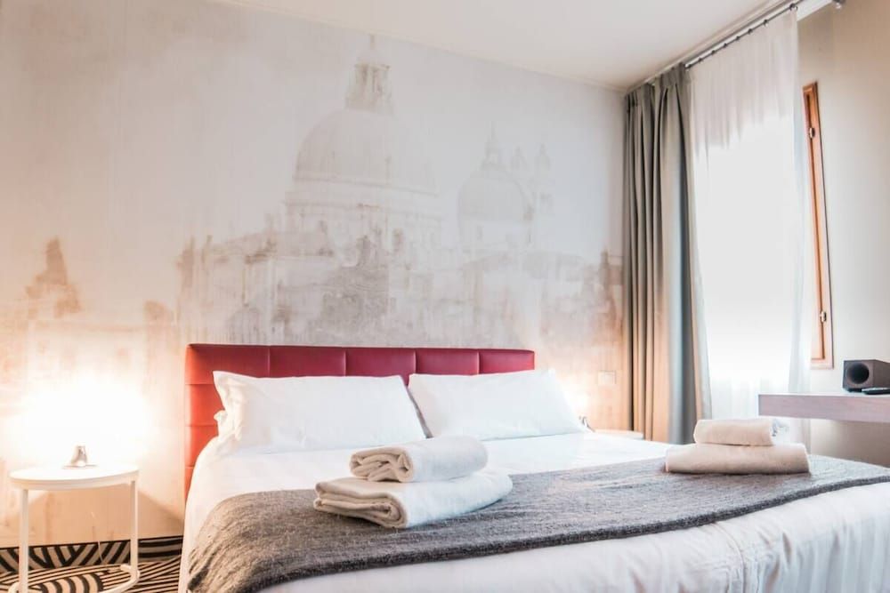 undefined Hotel Cannaregio 2357 5