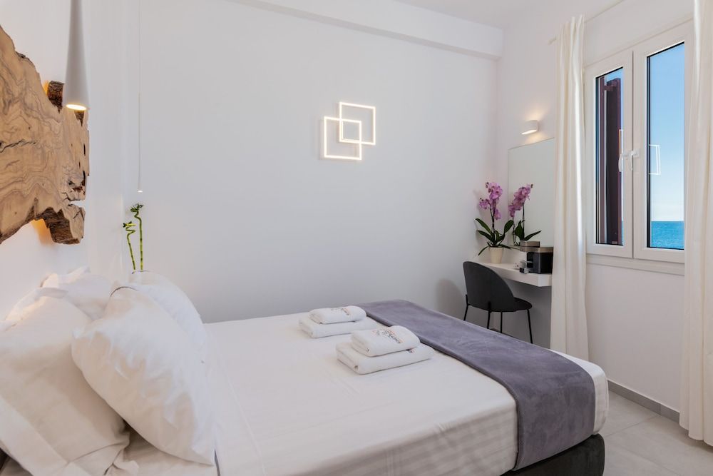 Sunset Paraportiani Rooms Classic Room 5