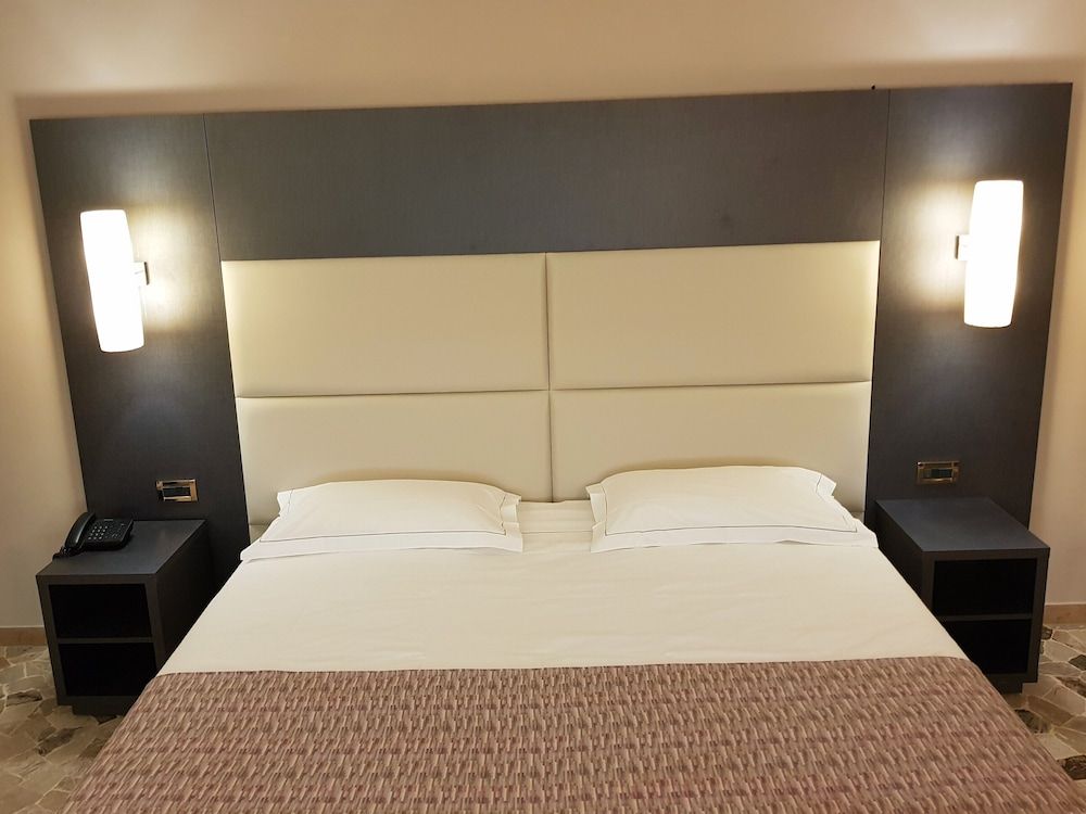 Hotel Astra Ferrara Suite