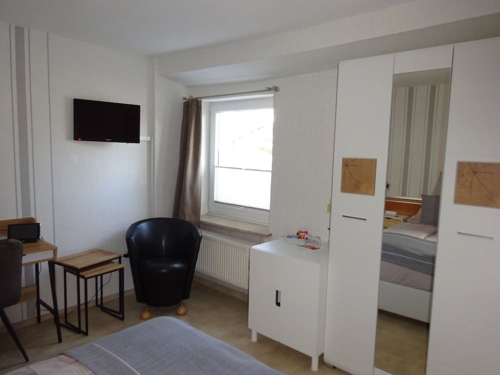 Hotel Haus Meeresblick Classic Double Room 5