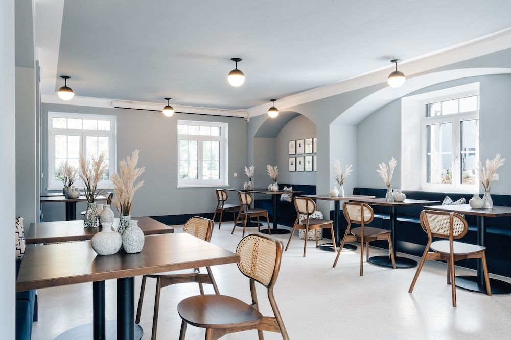 undefined Numa Salzburg Maximilian 8