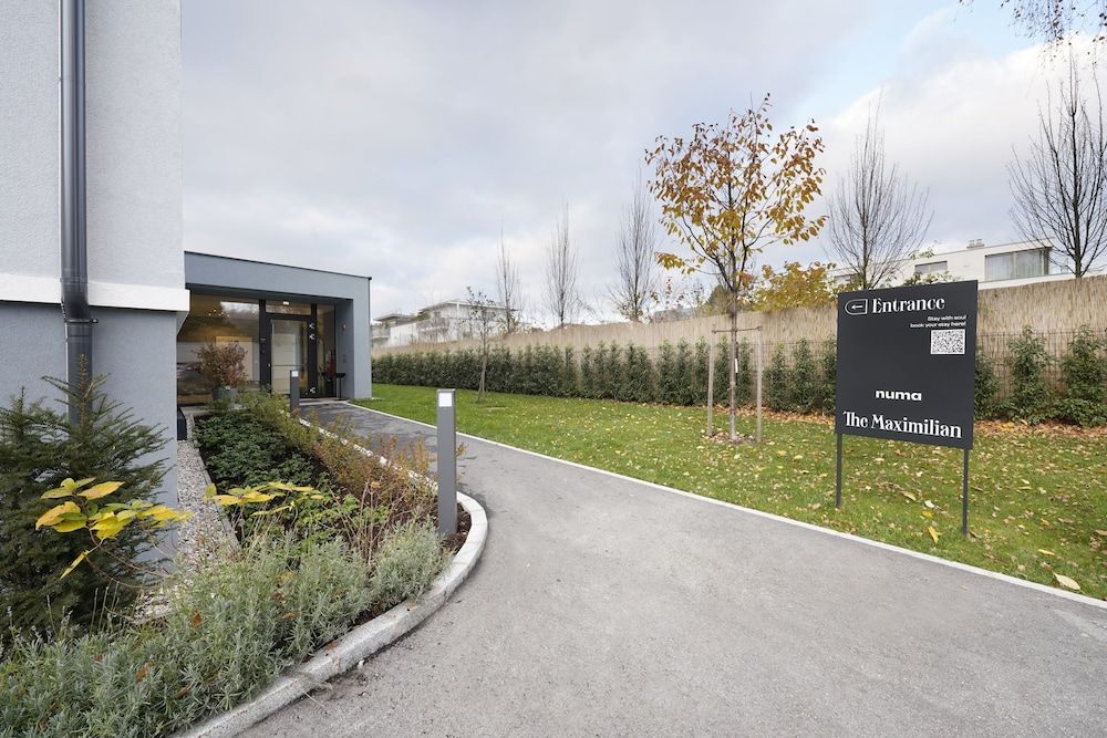 undefined Numa Salzburg Maximilian 6