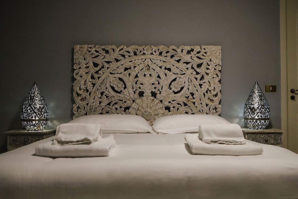 undefined Piazza Dante Suites in Naples 3