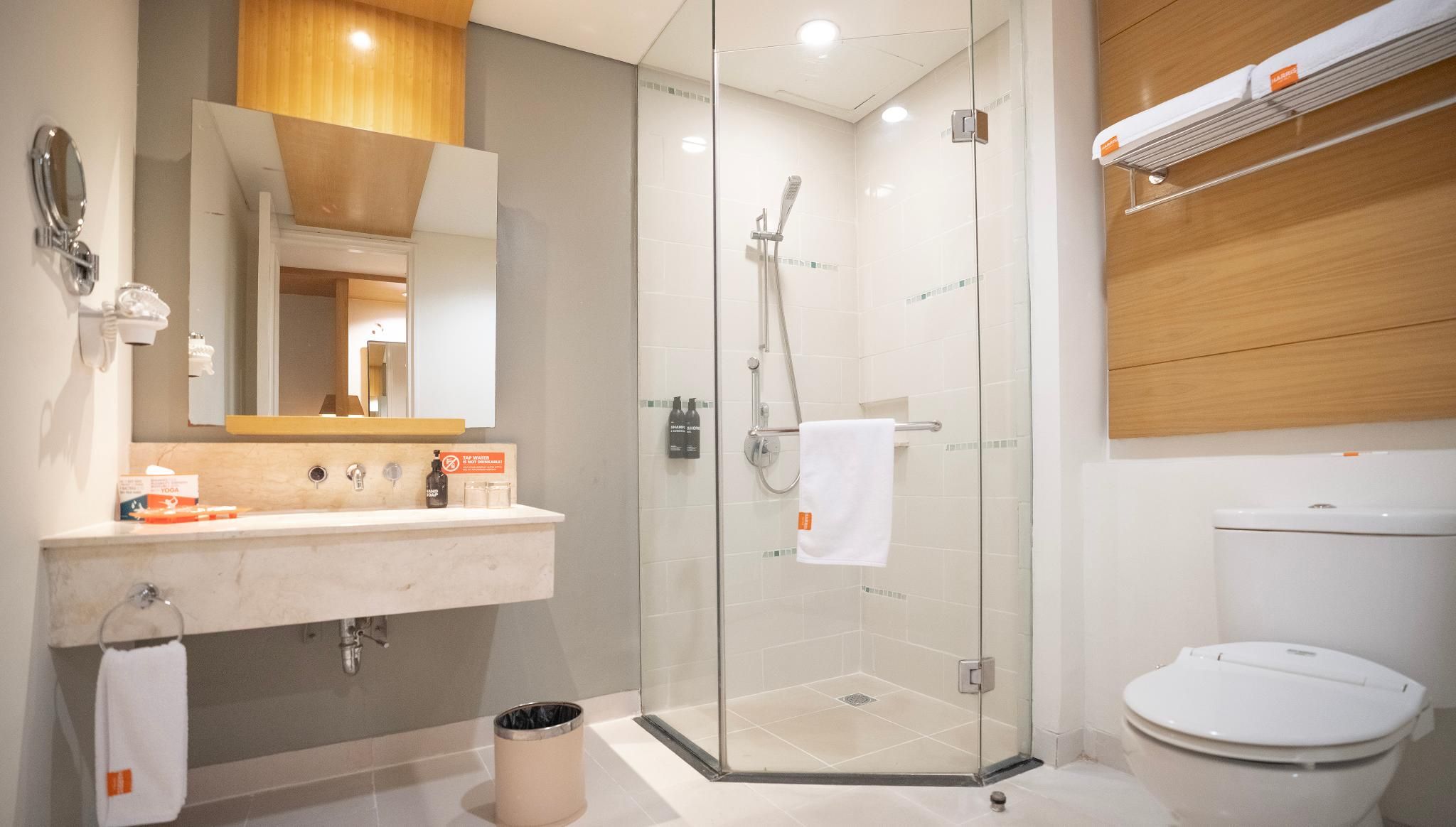 undefined HARRIS Suites FX Sudirman Jakarta 7