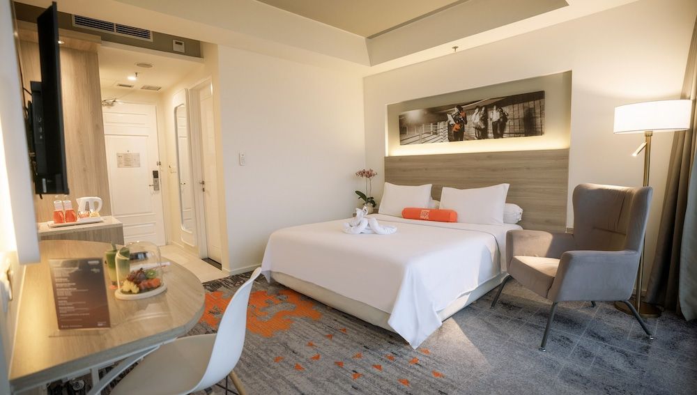 undefined HARRIS Suites FX Sudirman Jakarta 6