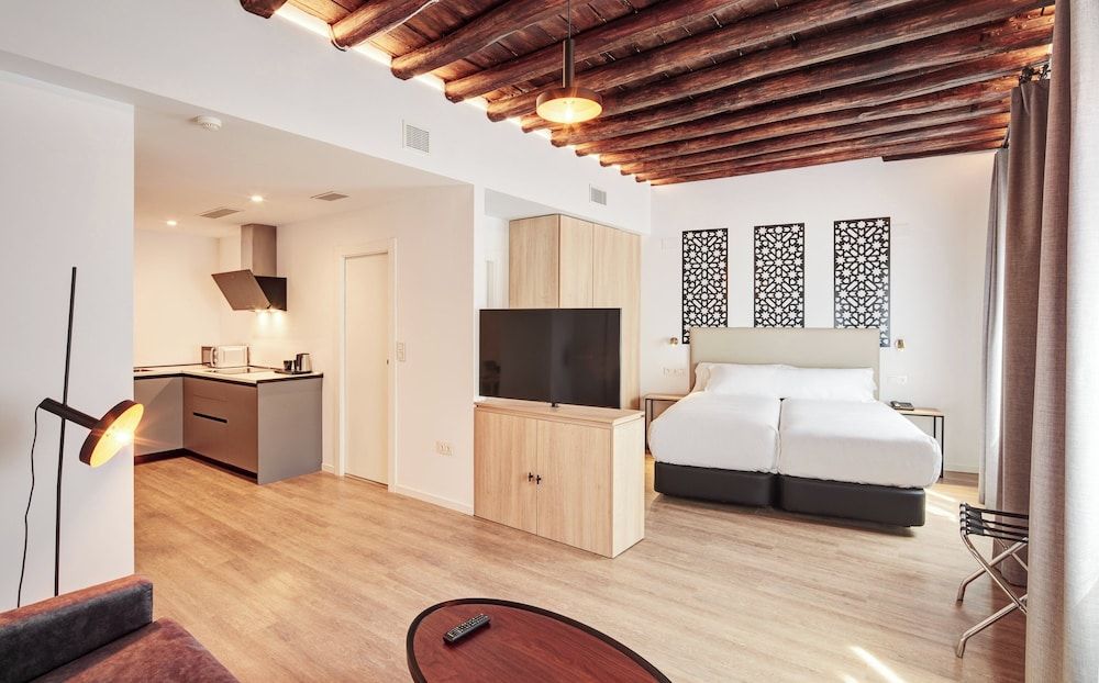 Sercotel Granada Suites Superior Studio (Twin) 2