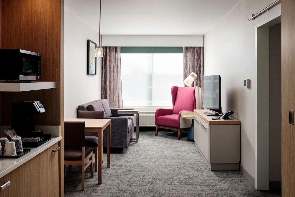 Room, 1 Bedroom, Accessible, Bathtub (Mobility & Hearing)