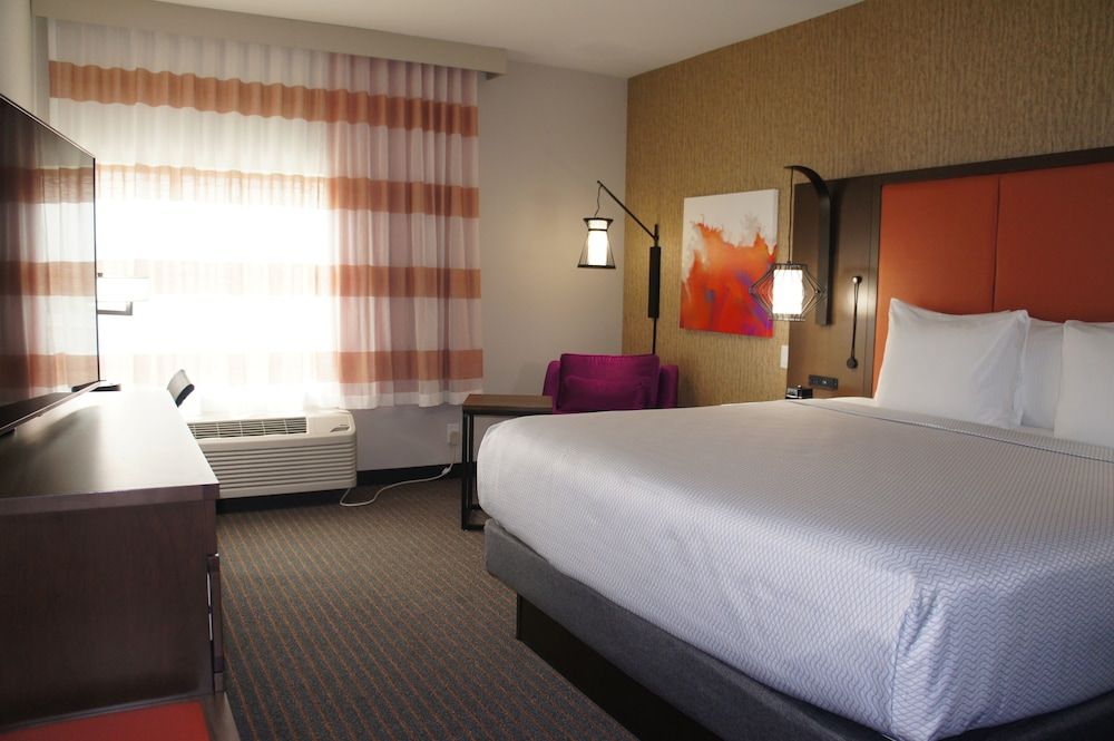 Standard Room, 1 King Bed, Non Smoking