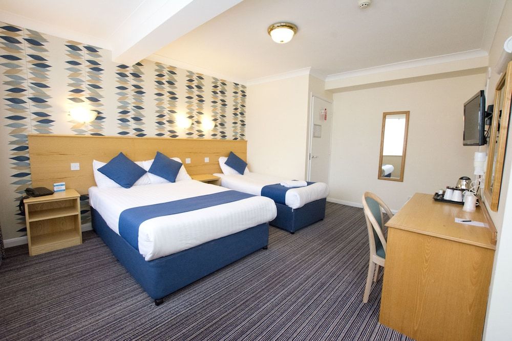 TLH Derwent Hotel - TLH Leisure, Entertainment and Spa Resort Family Triple Room (2 Adults + 1 Child)