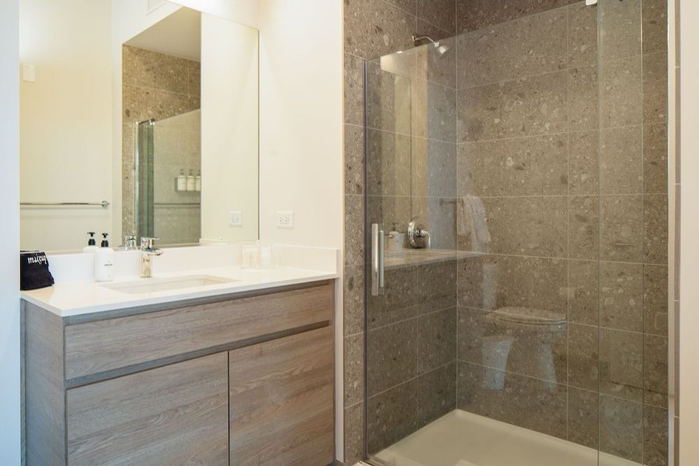 Kasa River North Chicago Premier Studio, 1 Queen Bed, Non Smoking, Kitchen (Self Check-in with Virtual Front Desk) 4