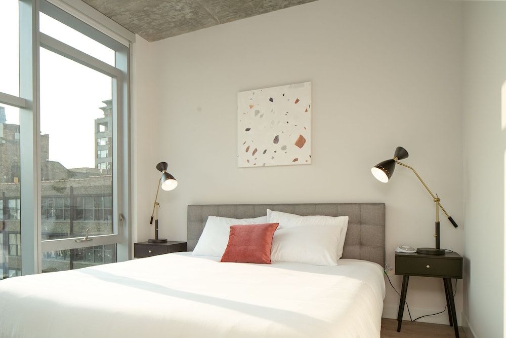 undefined Kasa River North Chicago 6