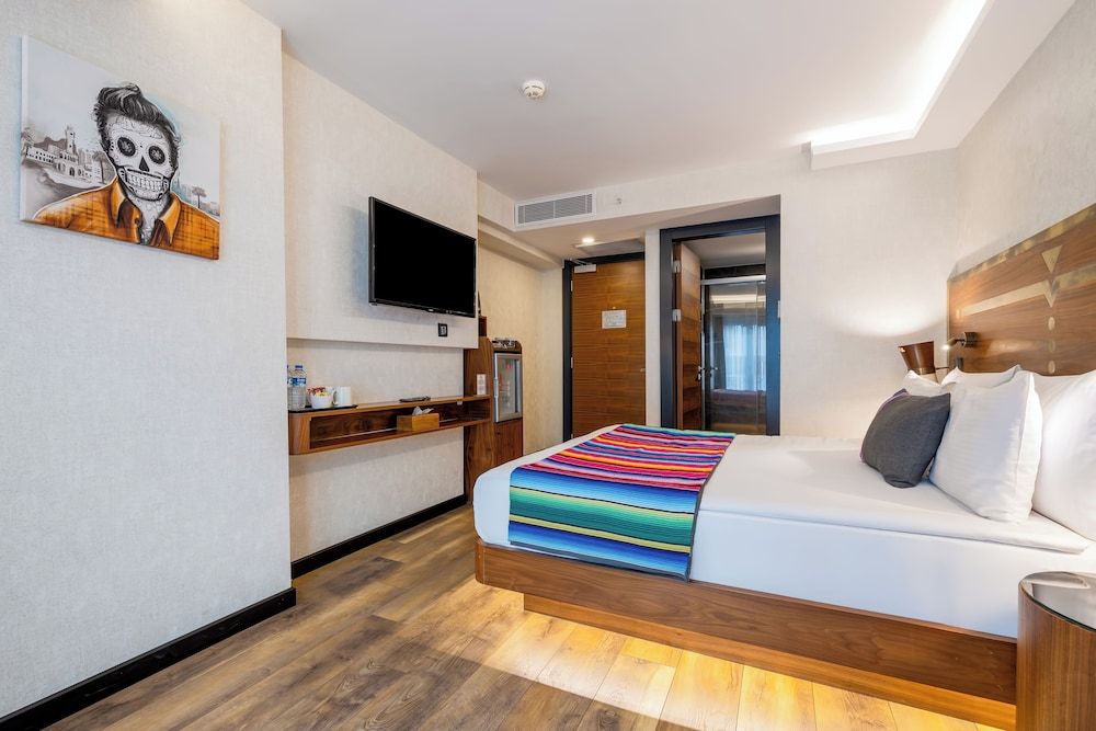 HAY Hotel Alsancak Standard Double Room 8