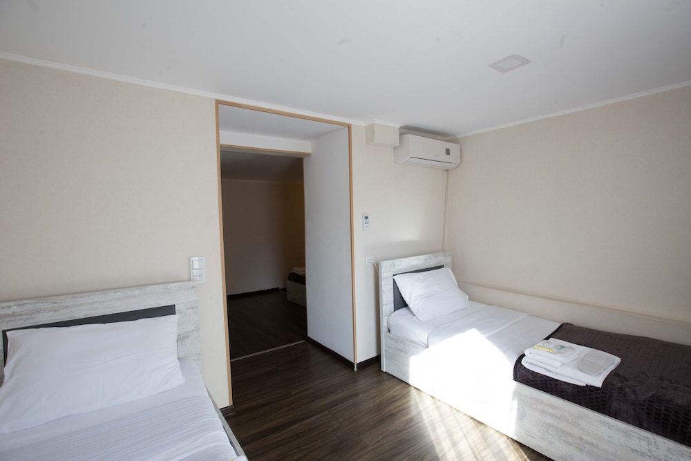 undefined Harmony Hotel 8