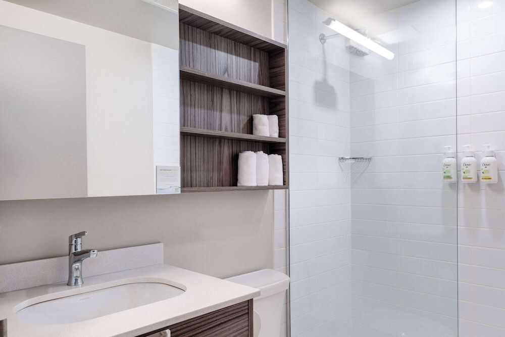 undefined Microtel Inn & Suites by Wyndham Kanata Ottawa West 9