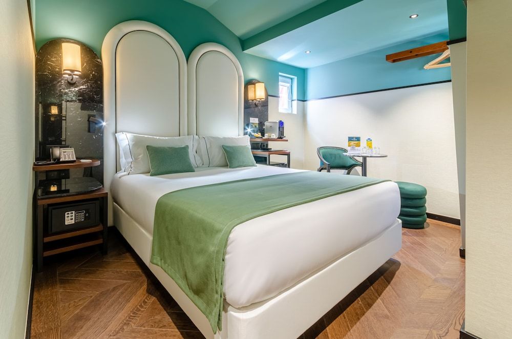 Nicola Rossio Hotel Standard Room 16