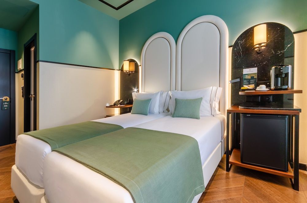 Nicola Rossio Hotel Standard Room 2