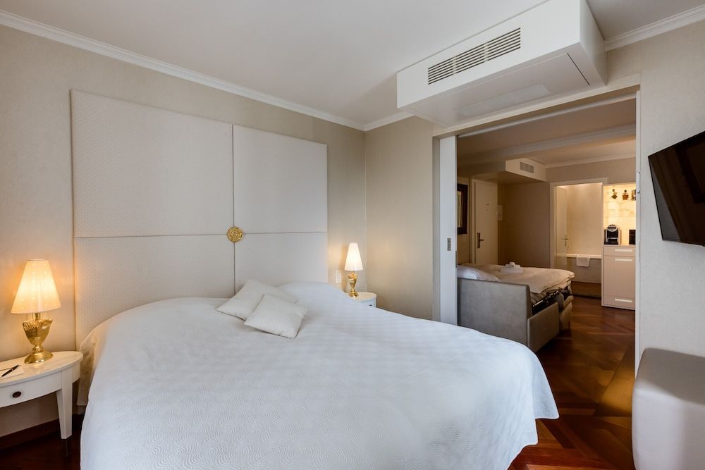 Hotel Des Balances Junior Suite with Sofa Bed