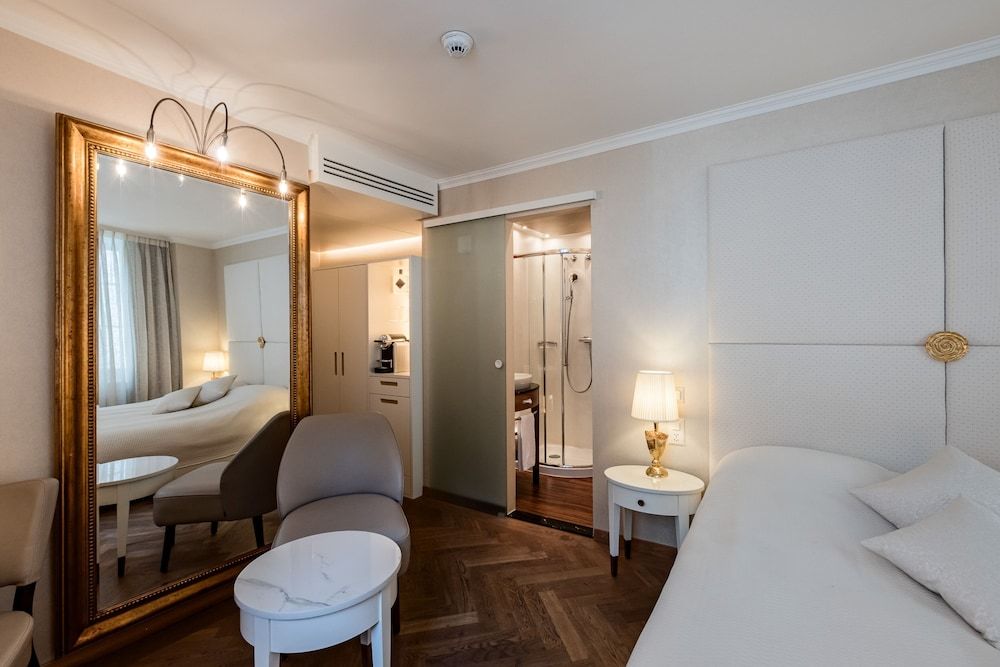 undefined Hotel Des Balances 7