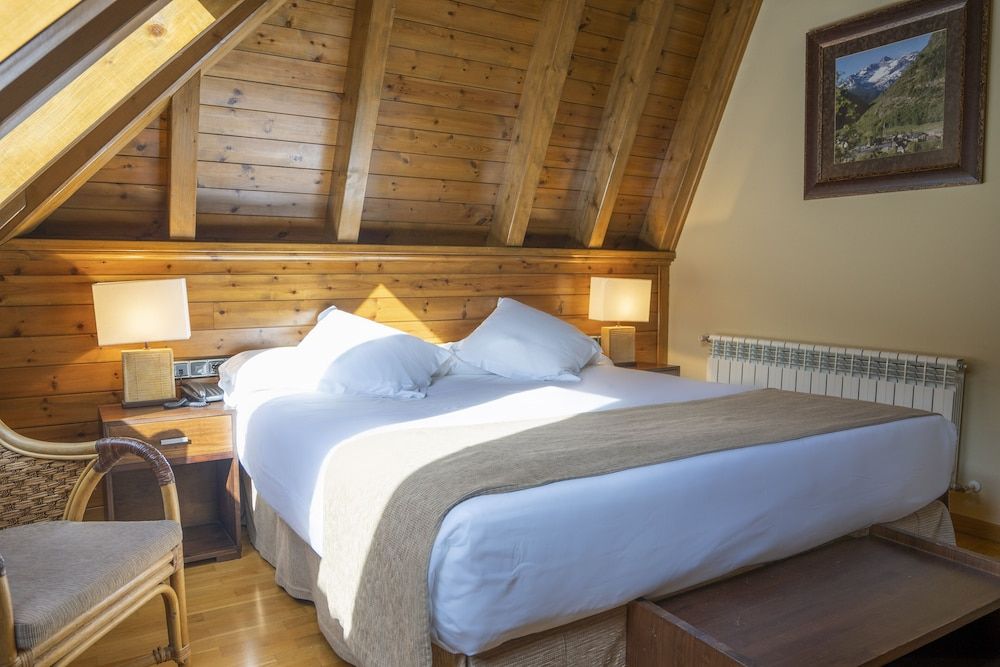 Hotel & Restaurante Peña Junior Suite, Hot Tub 3