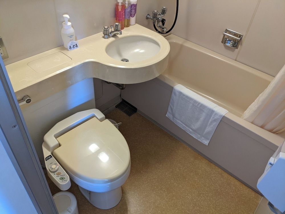 Basic Double Room