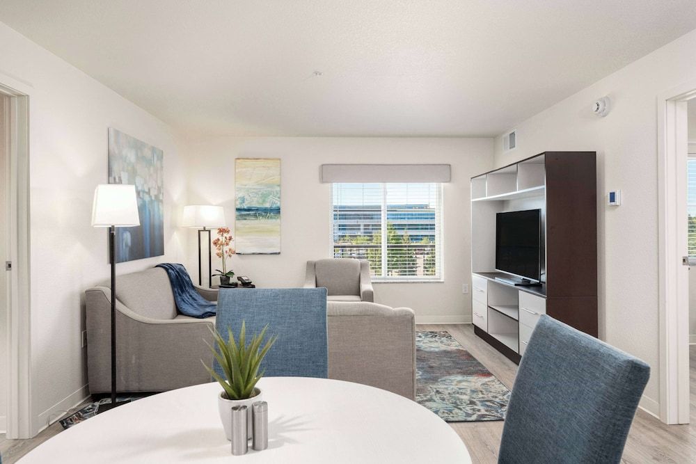 Suite, 2 Bedrooms