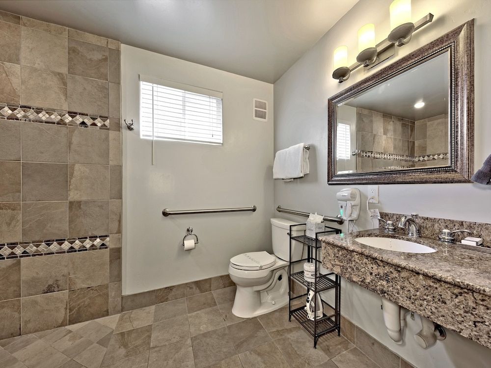 Secrets Inn Lake Tahoe Standard Single Room 5