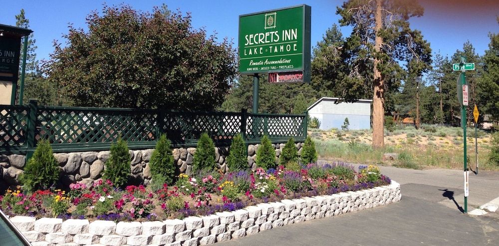 undefined Secrets Inn Lake Tahoe 4