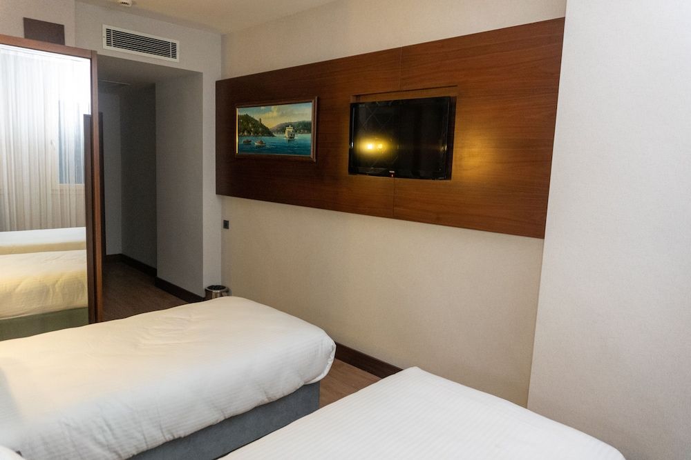 Long Stay İstanbul Hotel Deluxe Double or Twin Room 5