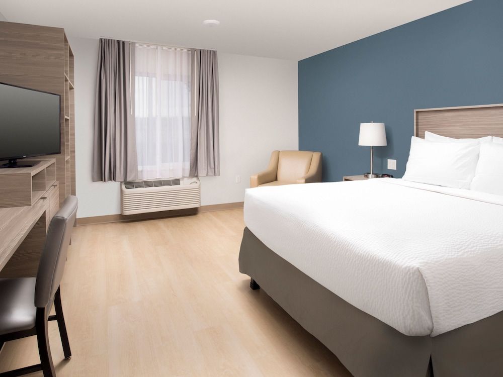 Standard Room, 1 King Bed, Non Smoking