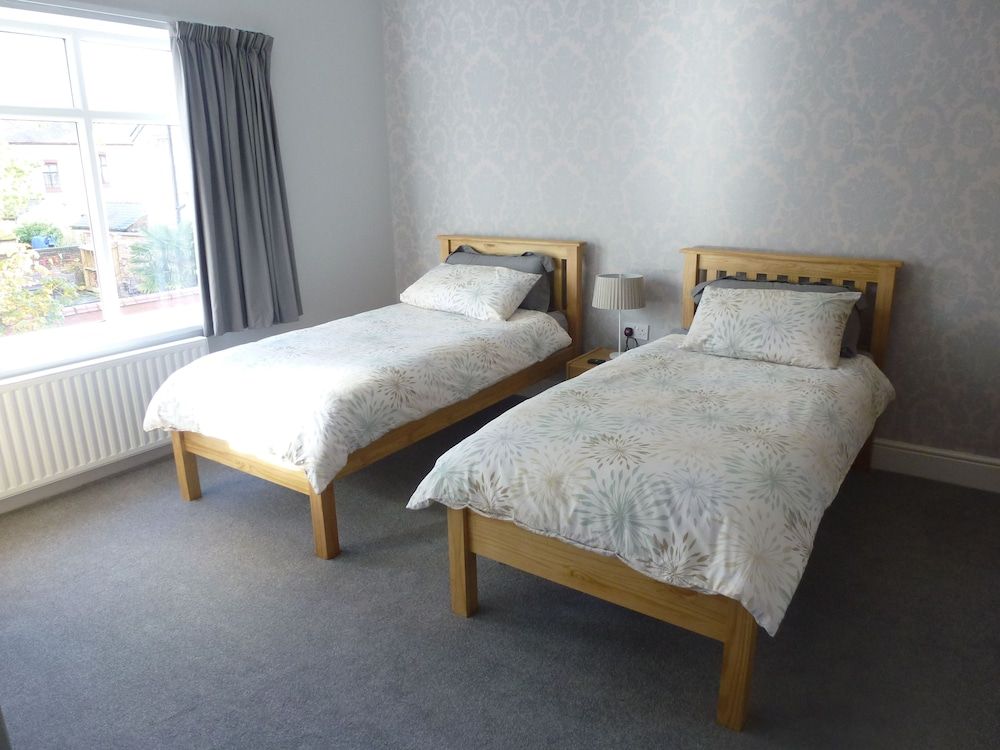 Orrell Park Hotel Twin Room 3