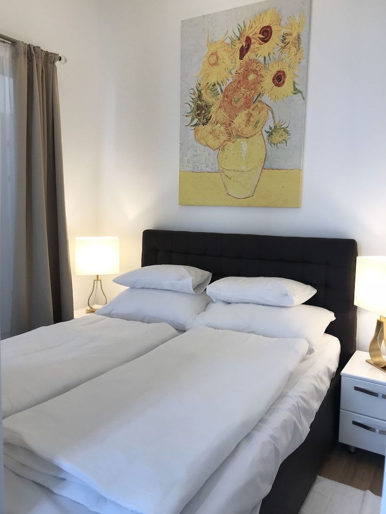 Classic Apartment, 2 Bedrooms, Non Smoking, Kitchen